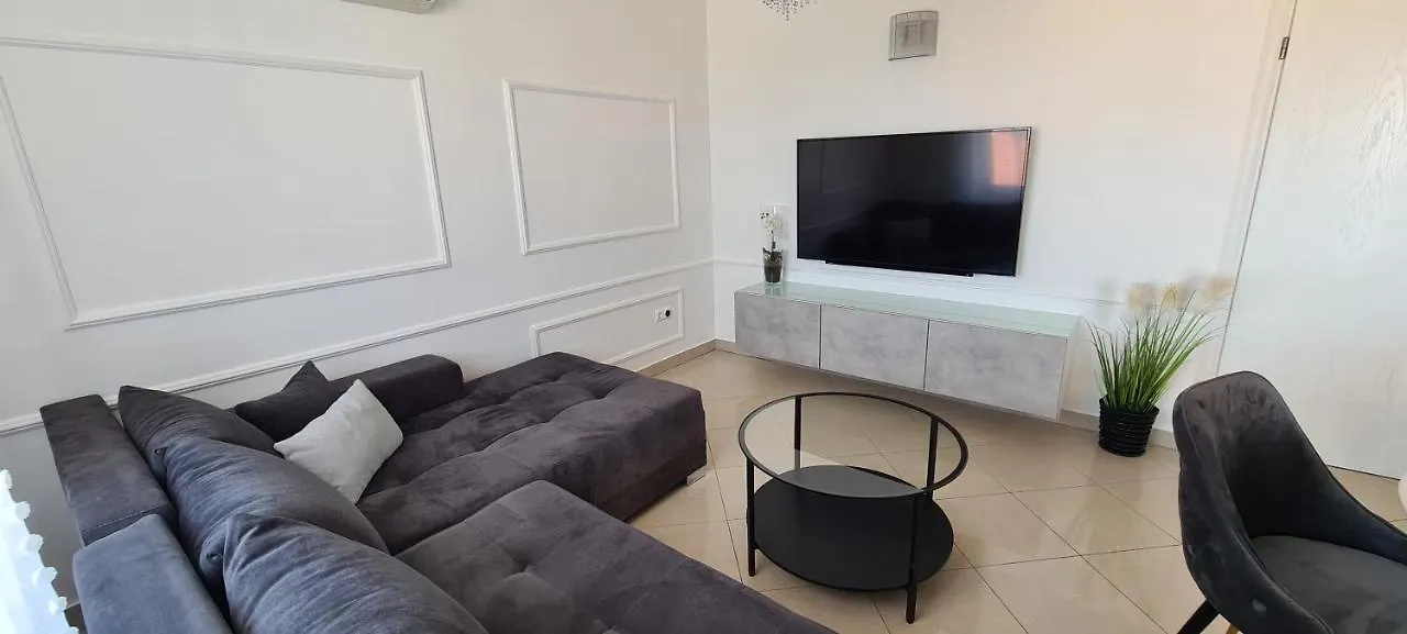 Apartman Moris Malinska